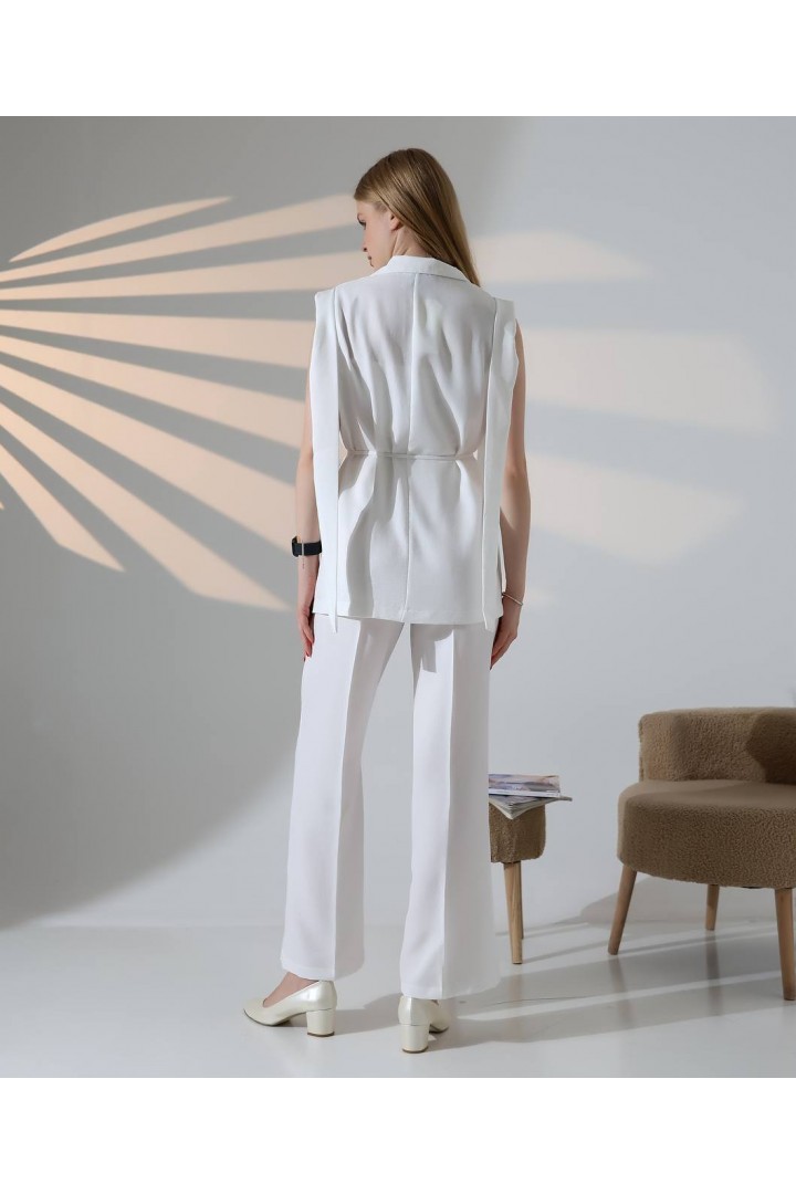 BEYAZ KLASİK MODEL ALT ÜST TAKIM 